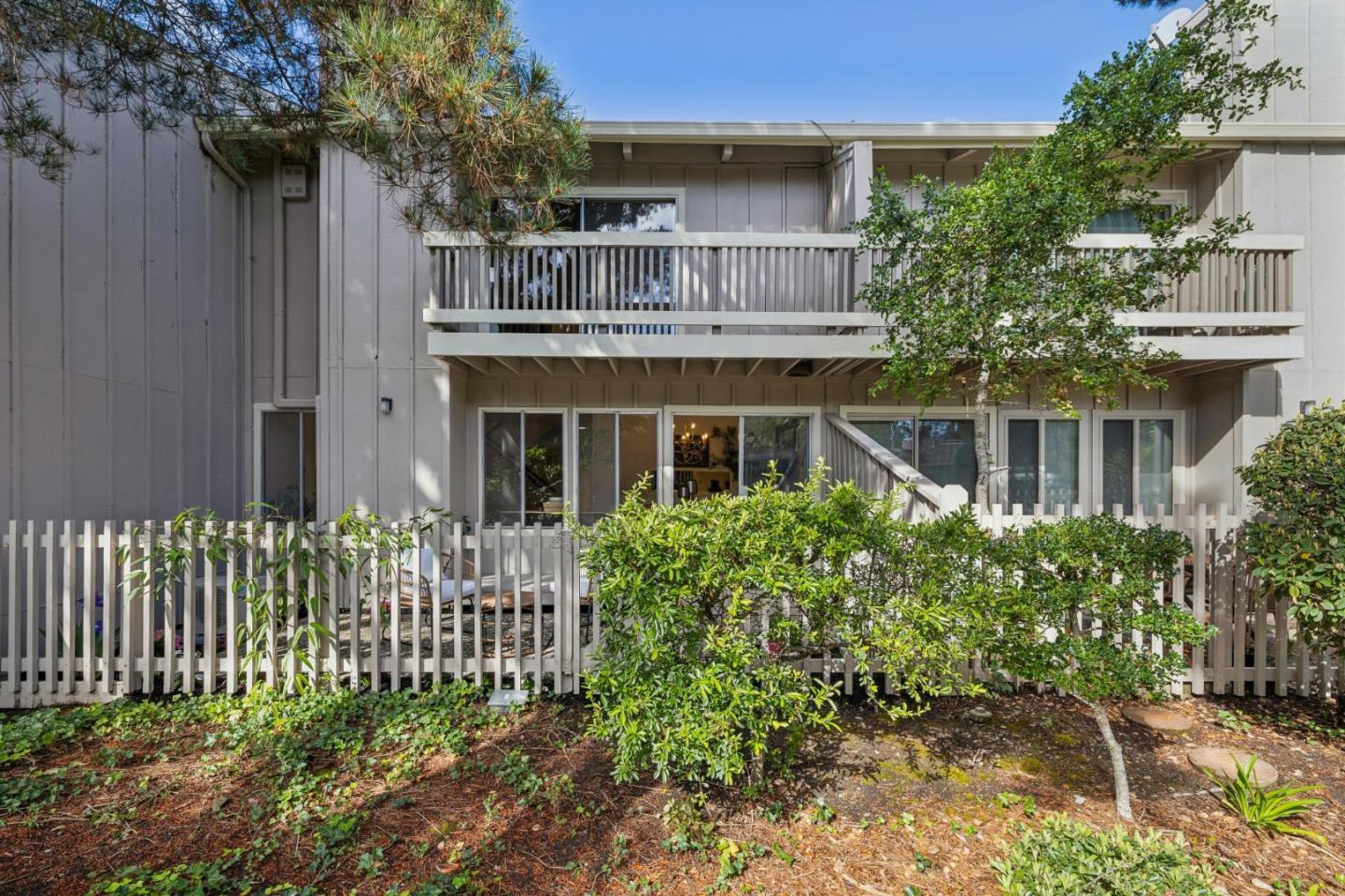 Detail Gallery Image 48 of 58 For 18 Tollridge Ct, San Mateo,  CA 94402 - 3 Beds | 2/1 Baths