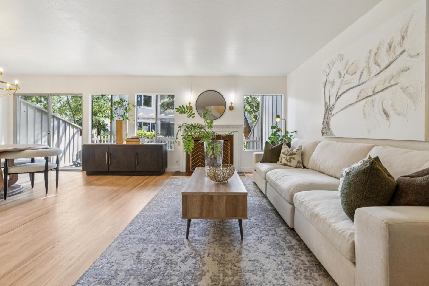 Detail Gallery Image 6 of 58 For 18 Tollridge Ct, San Mateo,  CA 94402 - 3 Beds | 2/1 Baths