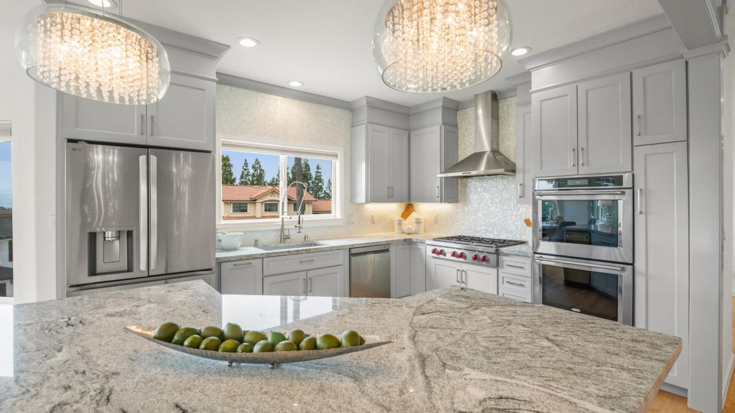 Detail Gallery Image 11 of 35 For 15855 Jackson Oaks Dr, Morgan Hill,  CA 95037 - 5 Beds | 3/1 Baths