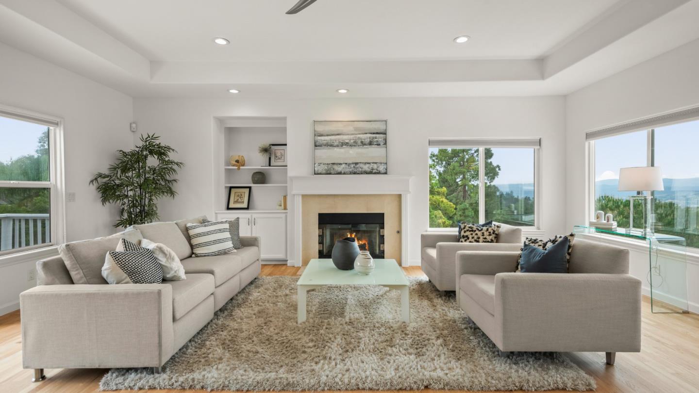 Detail Gallery Image 6 of 35 For 15855 Jackson Oaks Dr, Morgan Hill,  CA 95037 - 5 Beds | 3/1 Baths