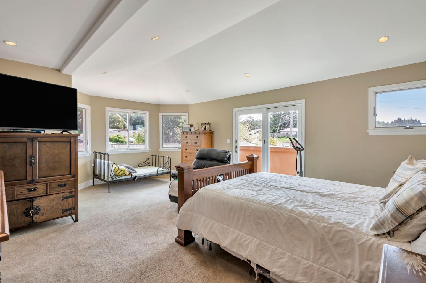 Detail Gallery Image 31 of 47 For 2672 Odonnell Dr, San Pablo,  CA 94806 - 6 Beds | 4 Baths