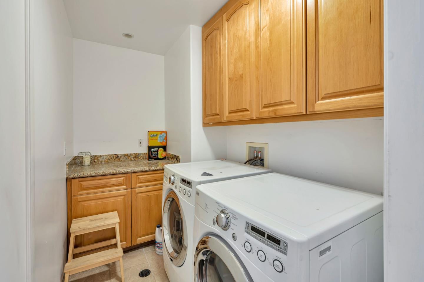 Detail Gallery Image 41 of 47 For 2672 Odonnell Dr, San Pablo,  CA 94806 - 6 Beds | 4 Baths