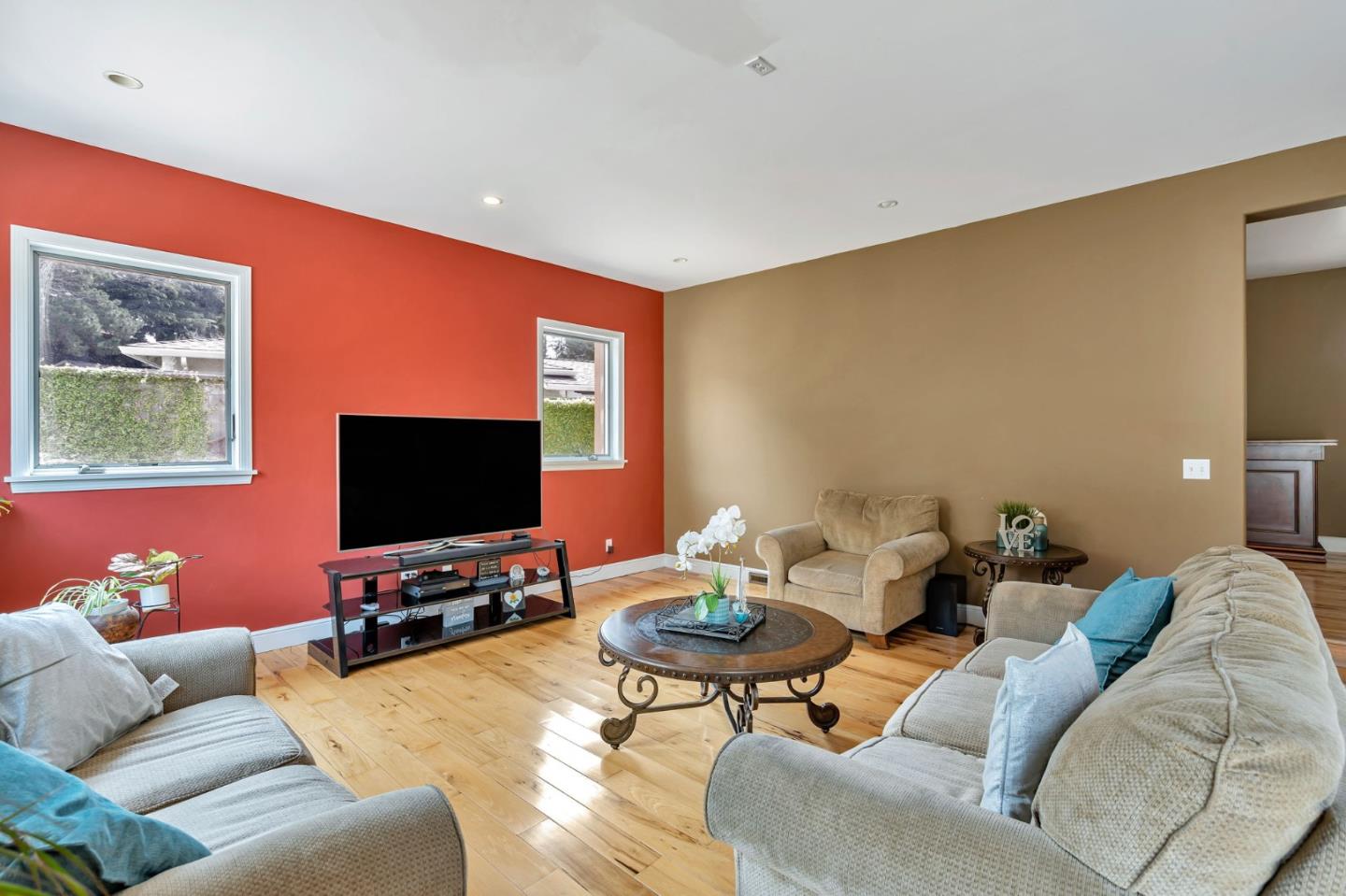 Detail Gallery Image 5 of 47 For 2672 Odonnell Dr, San Pablo,  CA 94806 - 6 Beds | 4 Baths