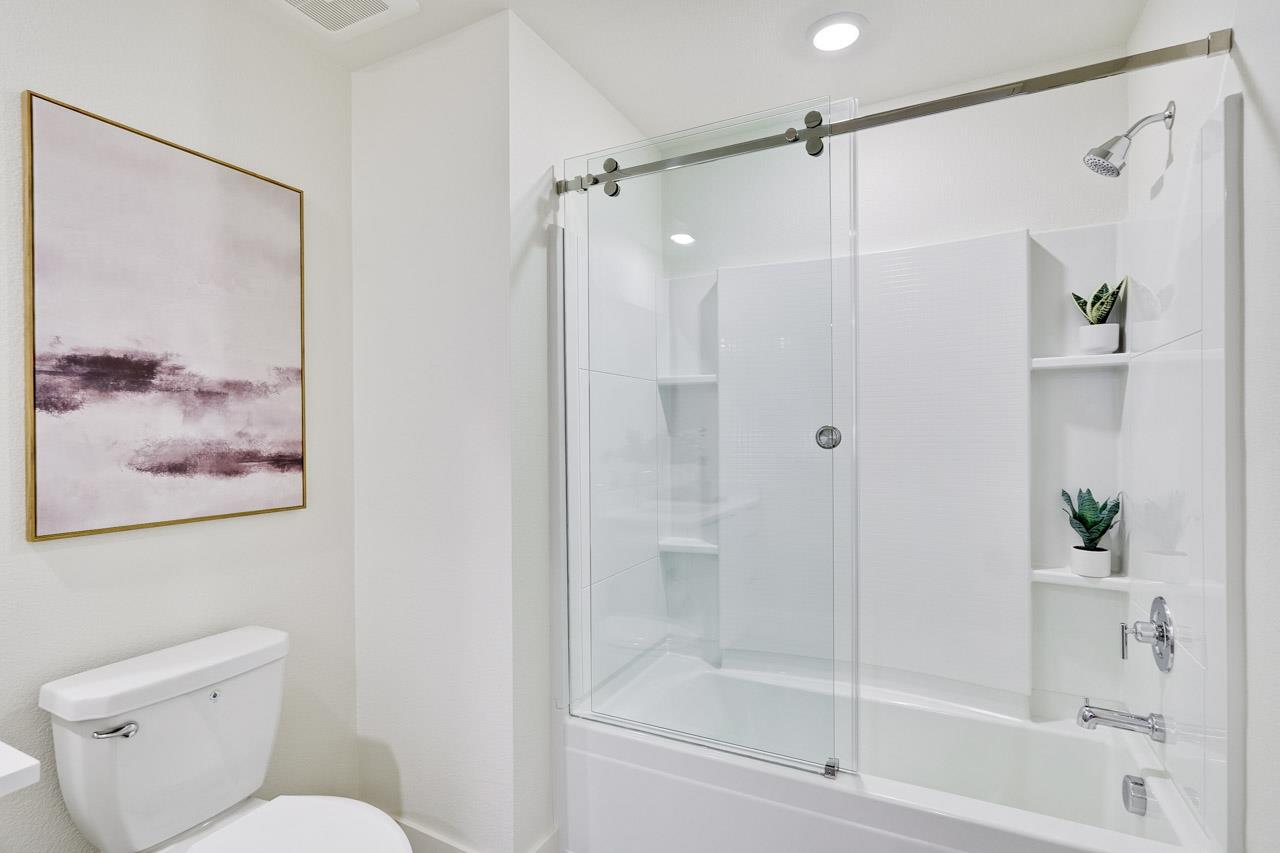 Detail Gallery Image 34 of 62 For 3698 Vision Cmn #221,  Fremont,  CA 94538 - 2 Beds | 2 Baths