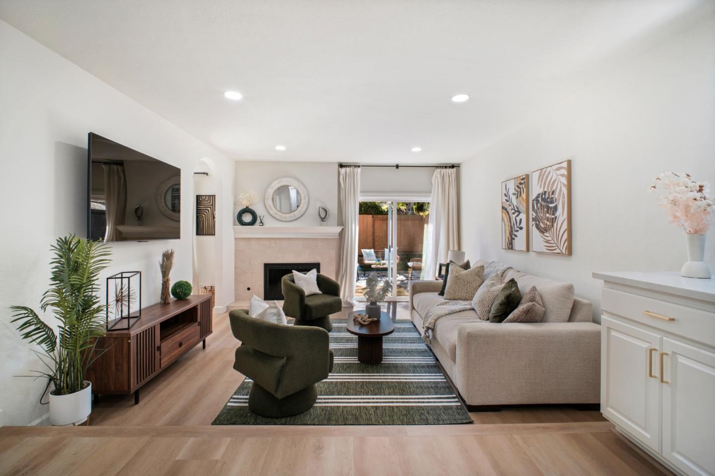 Detail Gallery Image 12 of 64 For 5550 Black Ave, Pleasanton,  CA 94566 - 3 Beds | 2 Baths