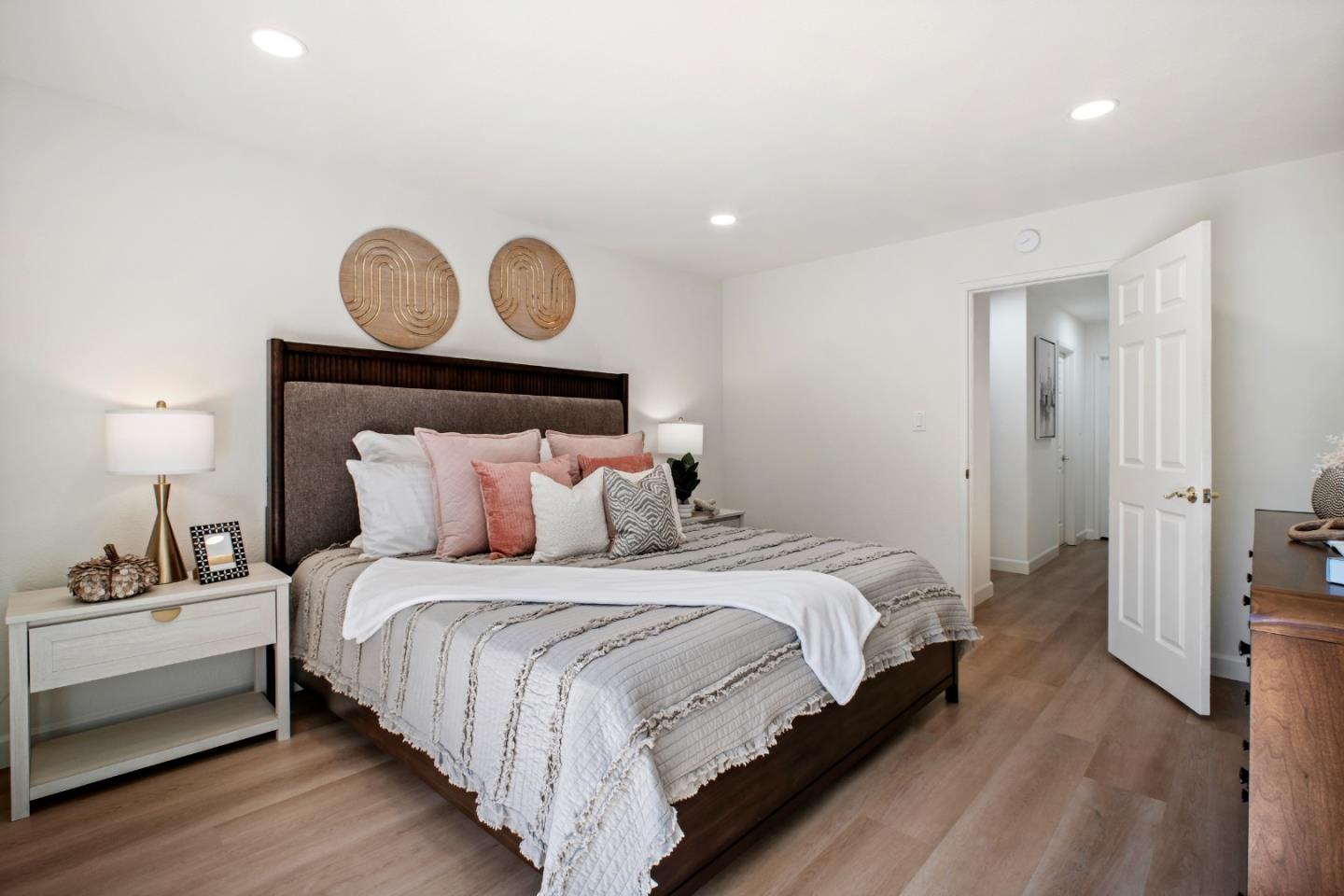 Detail Gallery Image 29 of 64 For 5550 Black Ave, Pleasanton,  CA 94566 - 3 Beds | 2 Baths