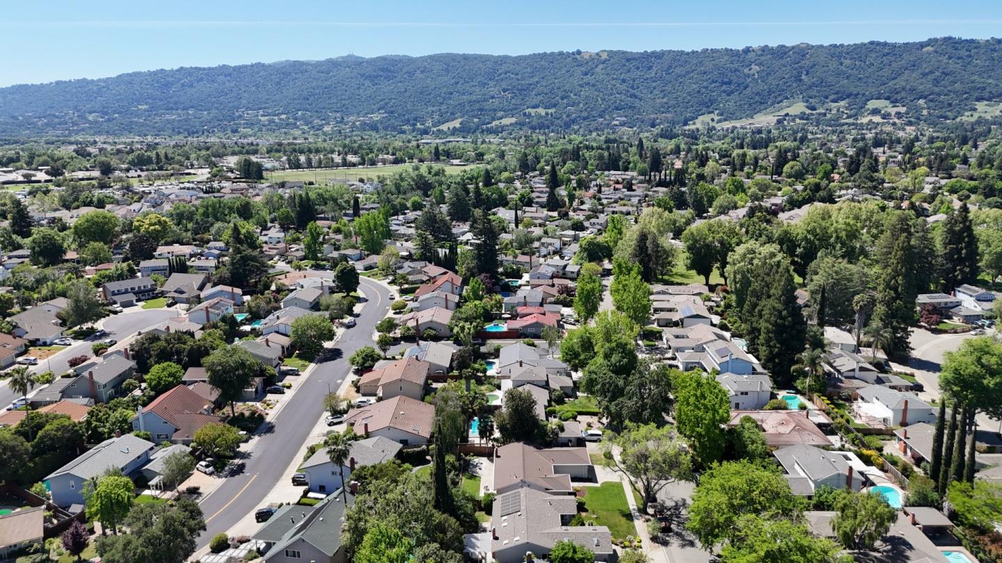 Detail Gallery Image 3 of 64 For 5550 Black Ave, Pleasanton,  CA 94566 - 3 Beds | 2 Baths