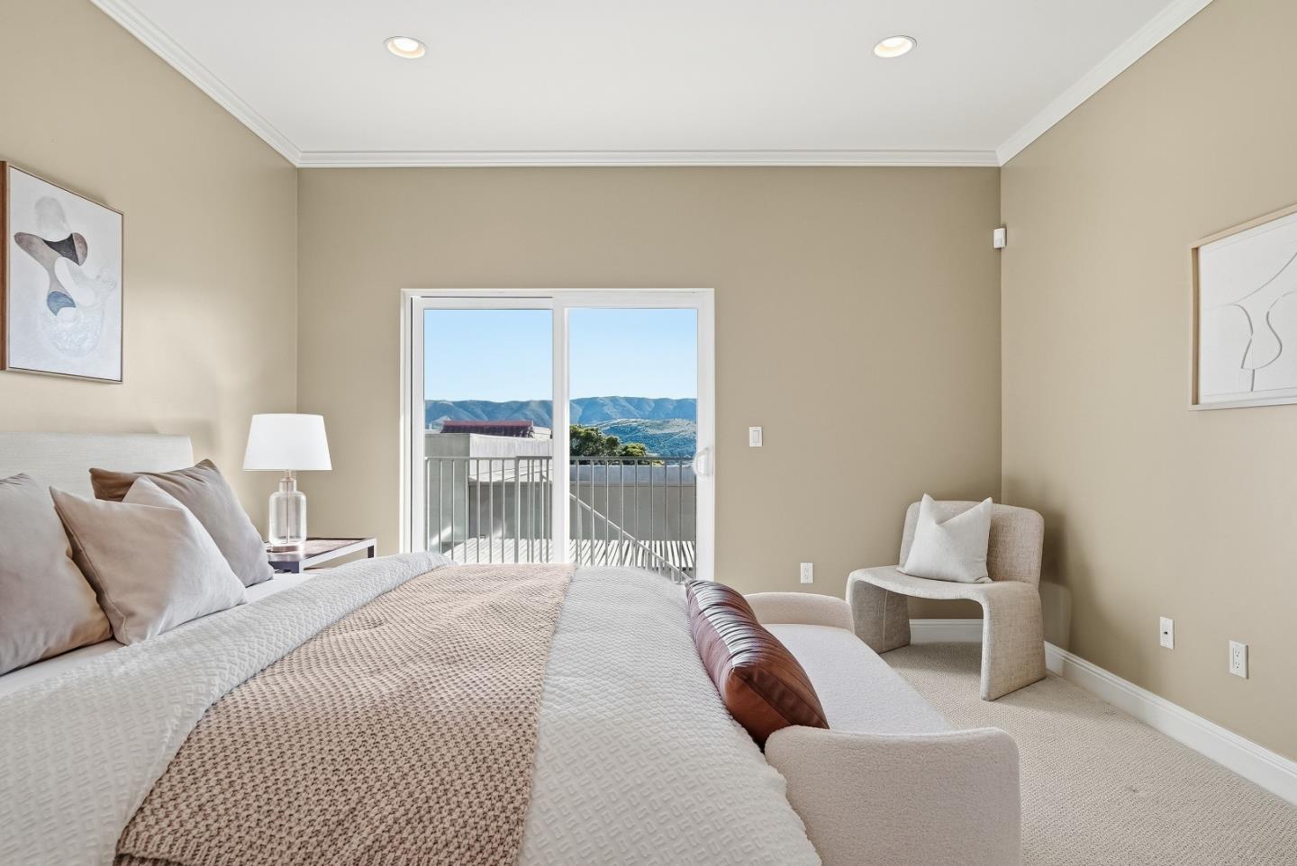 Detail Gallery Image 15 of 33 For 188 Mary Teresa St, San Francisco,  CA 94134 - 2 Beds | 2/1 Baths