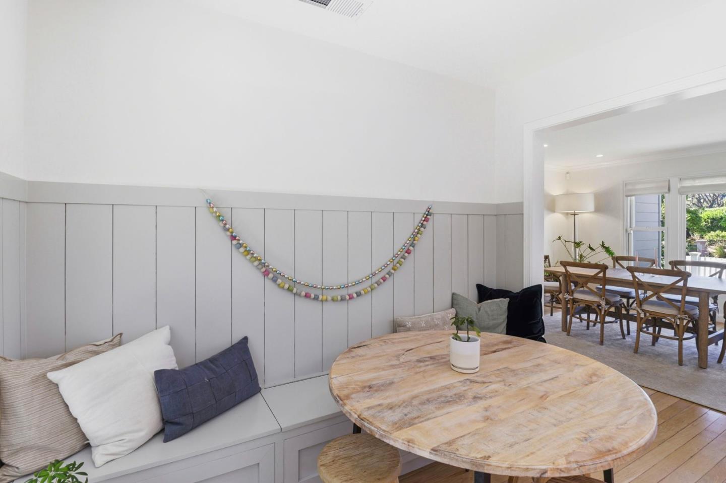 Detail Gallery Image 16 of 33 For 1931 James Ave, Redwood City,  CA 94062 - 3 Beds | 2 Baths