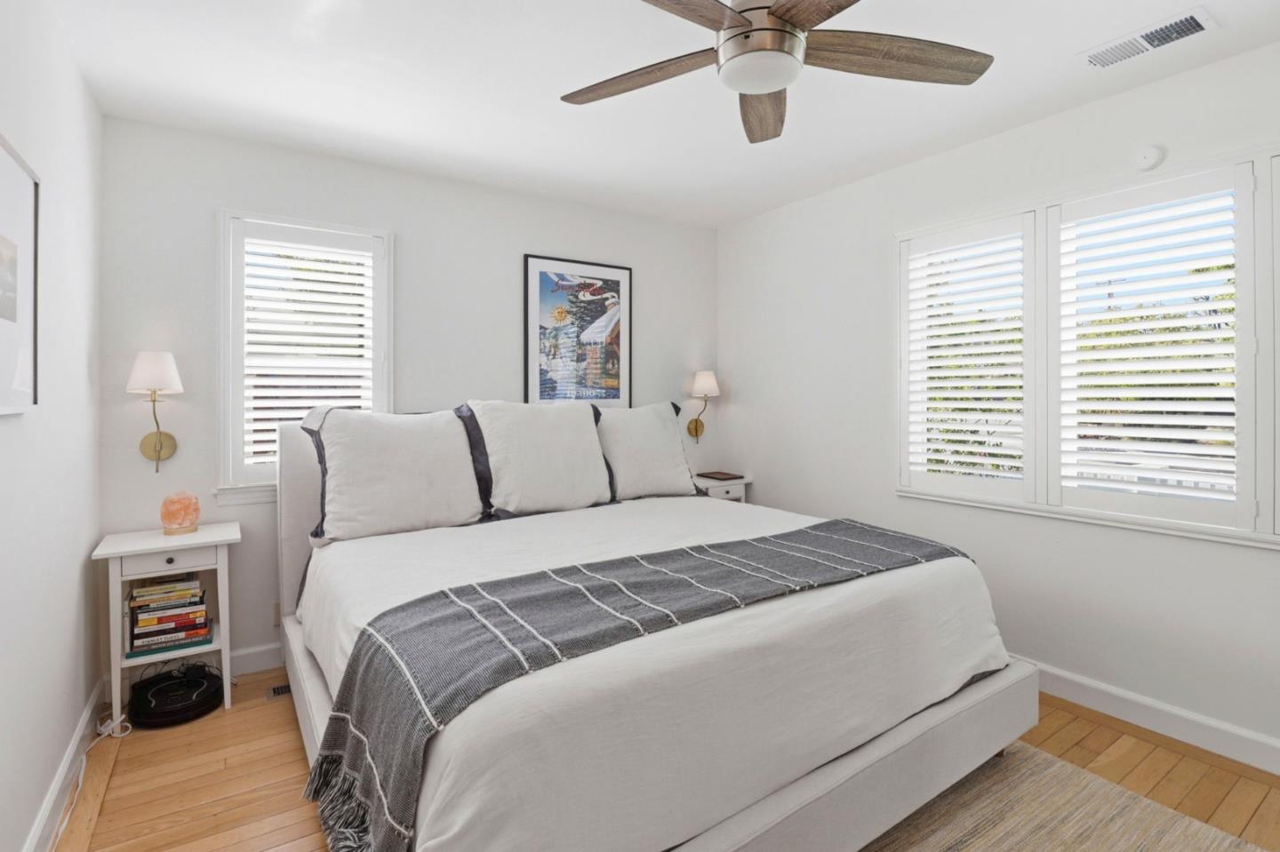 Detail Gallery Image 20 of 33 For 1931 James Ave, Redwood City,  CA 94062 - 3 Beds | 2 Baths