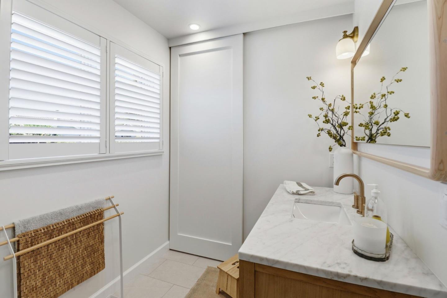 Detail Gallery Image 28 of 33 For 1931 James Ave, Redwood City,  CA 94062 - 3 Beds | 2 Baths