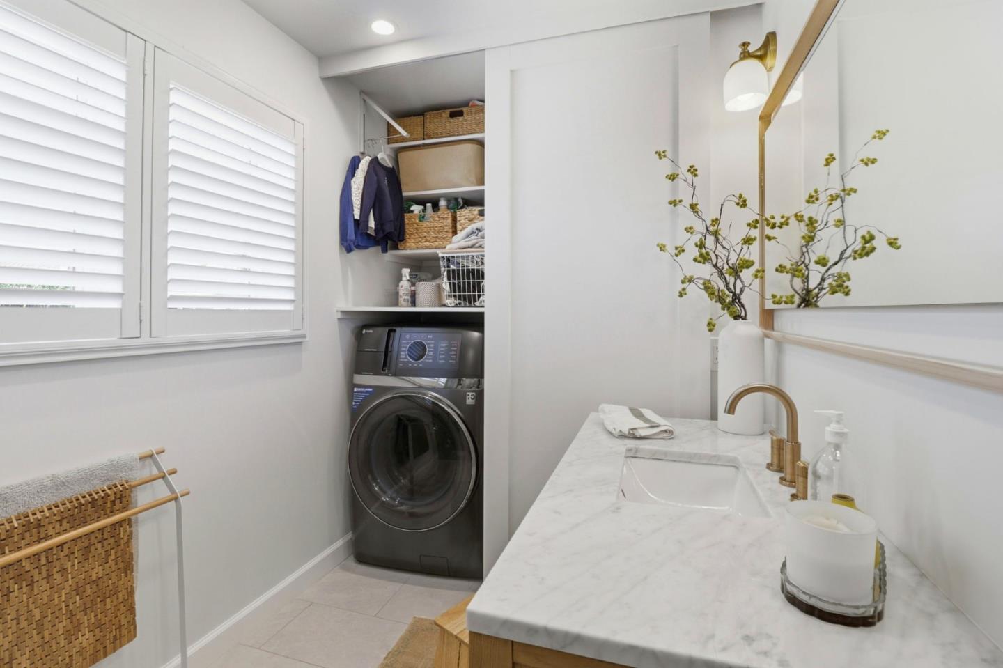 Detail Gallery Image 29 of 33 For 1931 James Ave, Redwood City,  CA 94062 - 3 Beds | 2 Baths