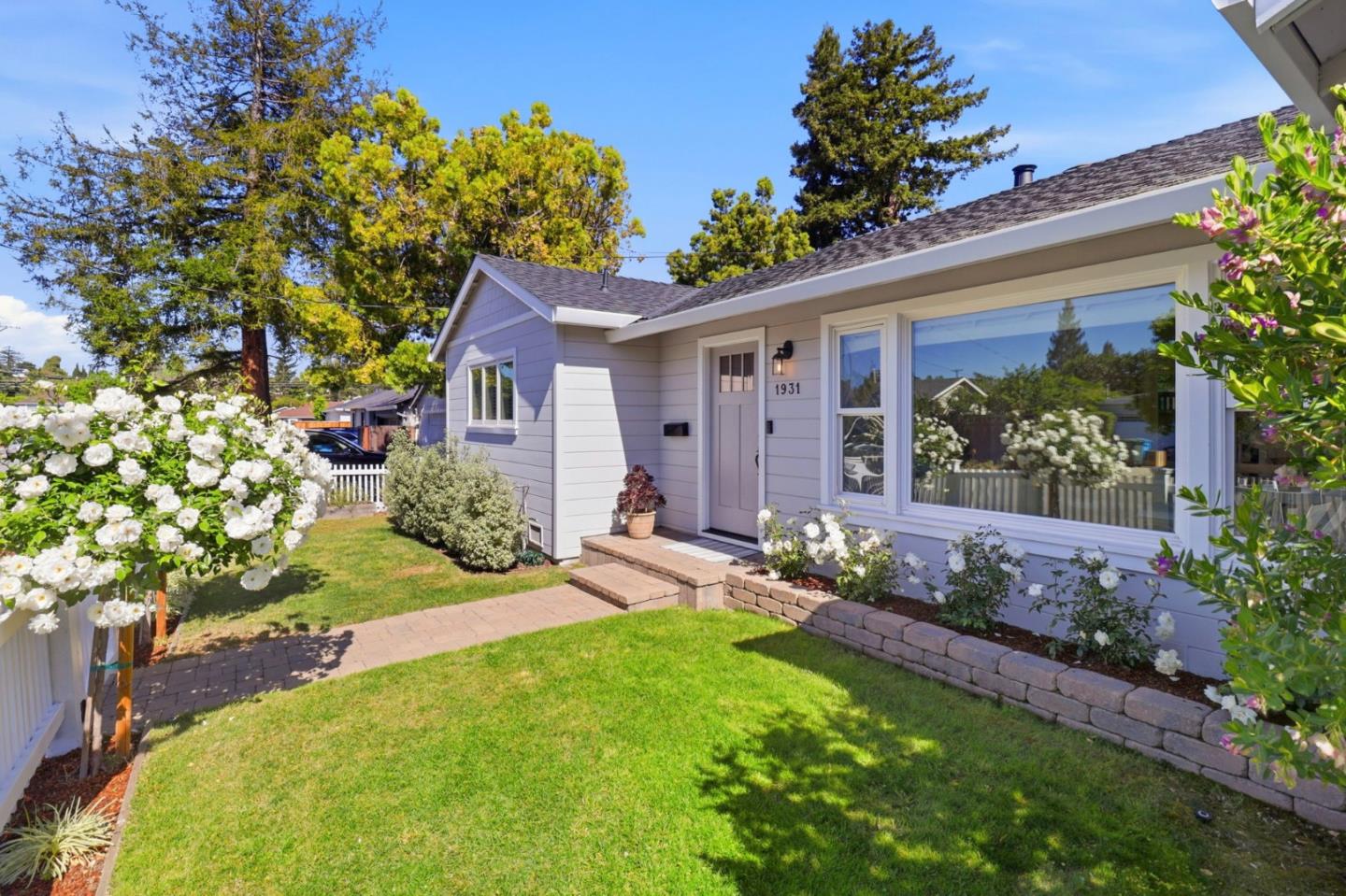 Detail Gallery Image 6 of 33 For 1931 James Ave, Redwood City,  CA 94062 - 3 Beds | 2 Baths