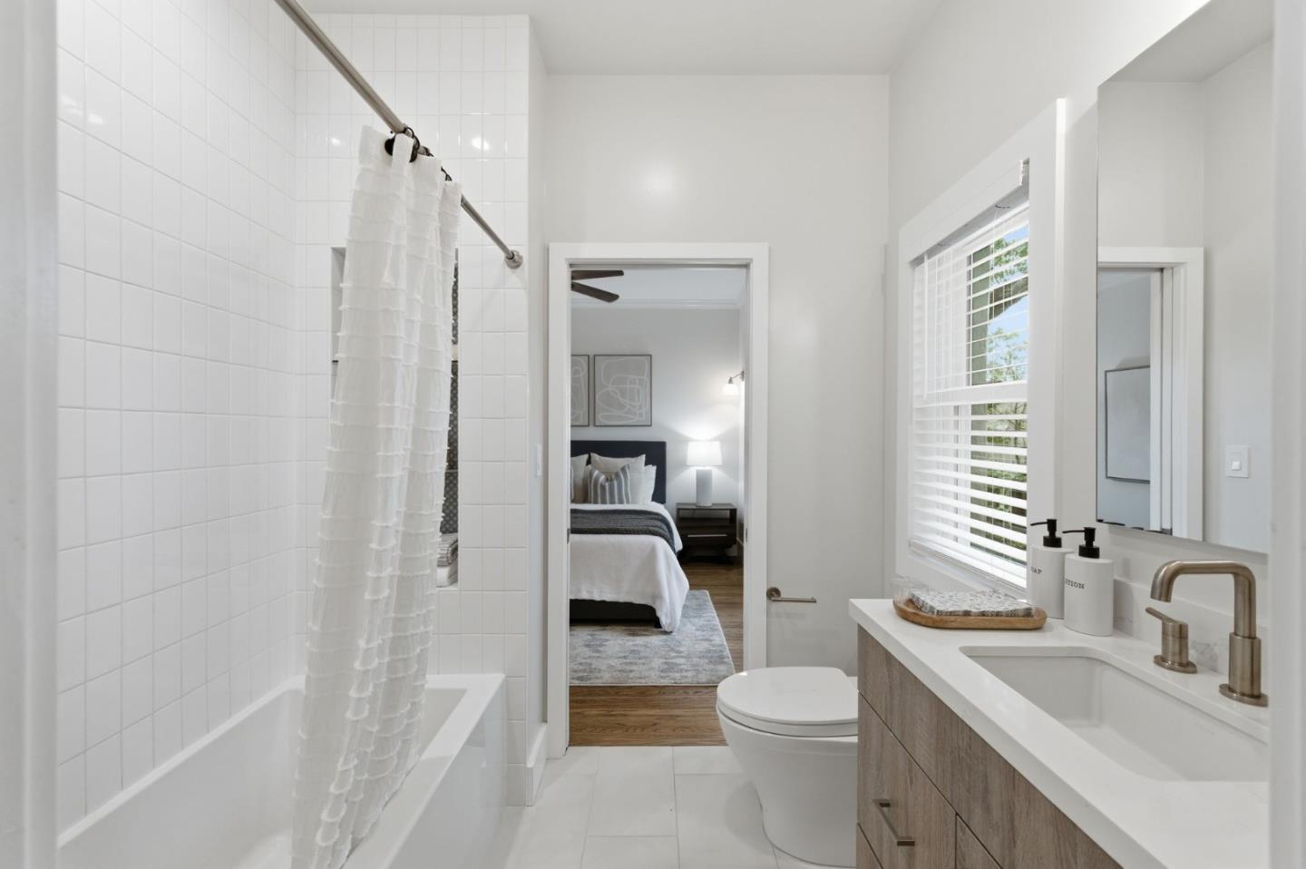 Detail Gallery Image 18 of 32 For 439 Wisnom Ave, San Mateo,  CA 94401 - 2 Beds | 2 Baths