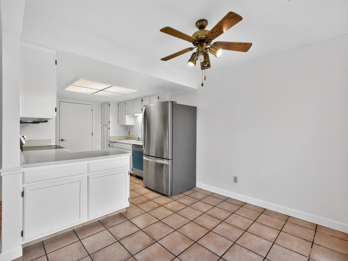 Detail Gallery Image 17 of 39 For 176 Terry Loop, Watsonville,  CA 95076 - 3 Beds | 2/1 Baths