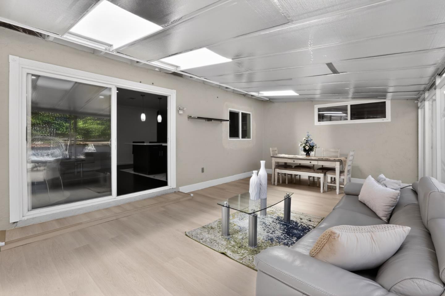 Detail Gallery Image 19 of 34 For 3323 Prado Ln, San Jose,  CA 95148 - 5 Beds | 3/1 Baths