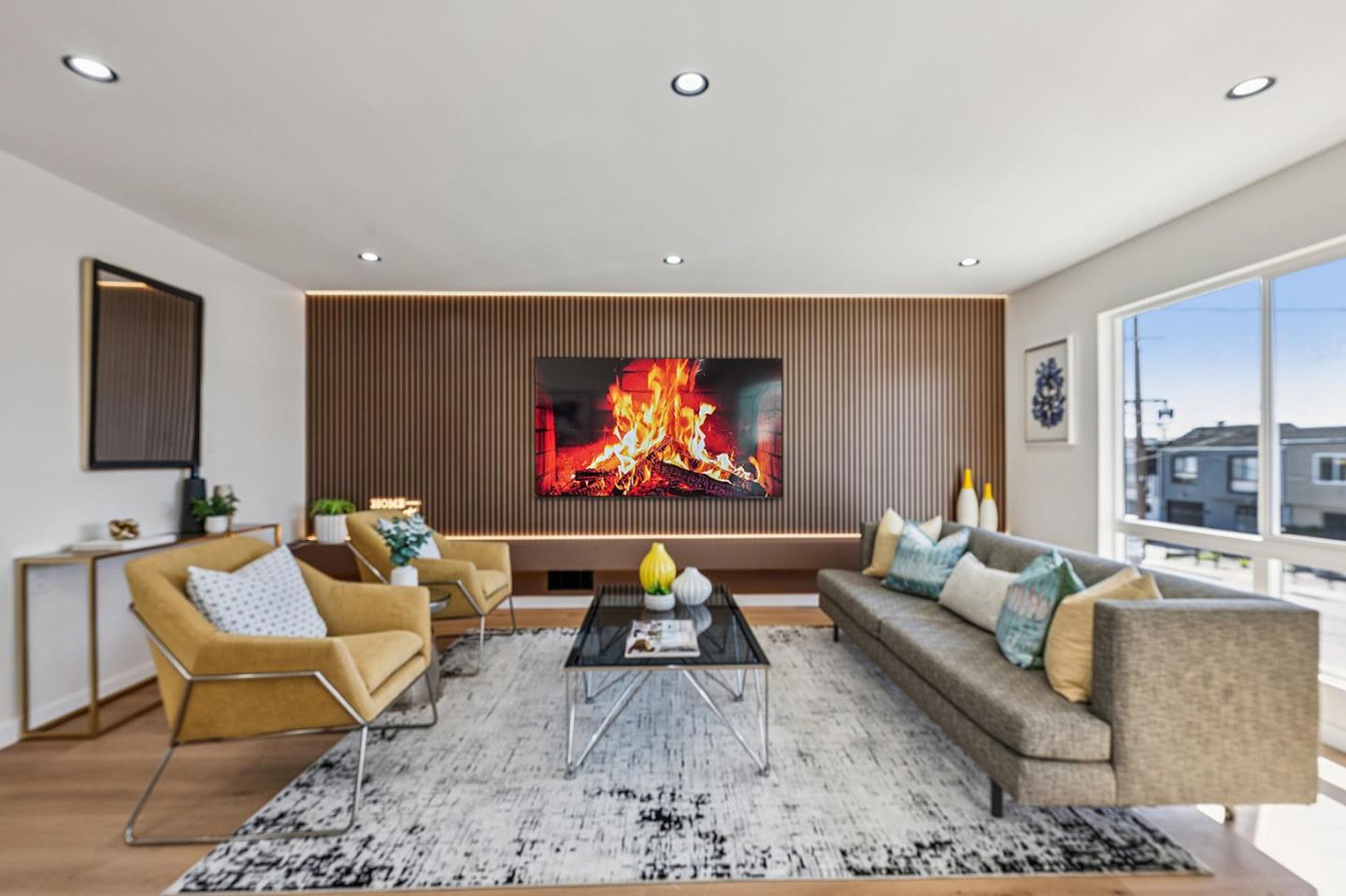 Detail Gallery Image 13 of 65 For 2330 43rd Ave, San Francisco,  CA 94116 - 3 Beds | 3 Baths