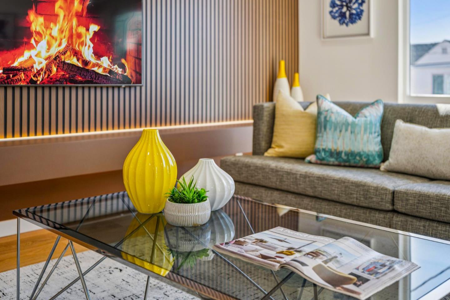 Detail Gallery Image 15 of 65 For 2330 43rd Ave, San Francisco,  CA 94116 - 3 Beds | 3 Baths