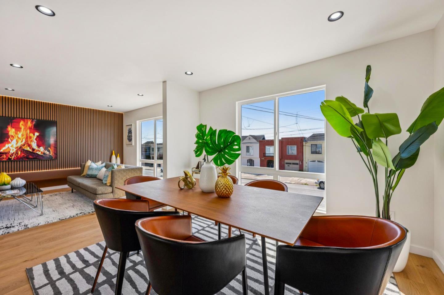 Detail Gallery Image 16 of 65 For 2330 43rd Ave, San Francisco,  CA 94116 - 3 Beds | 3 Baths