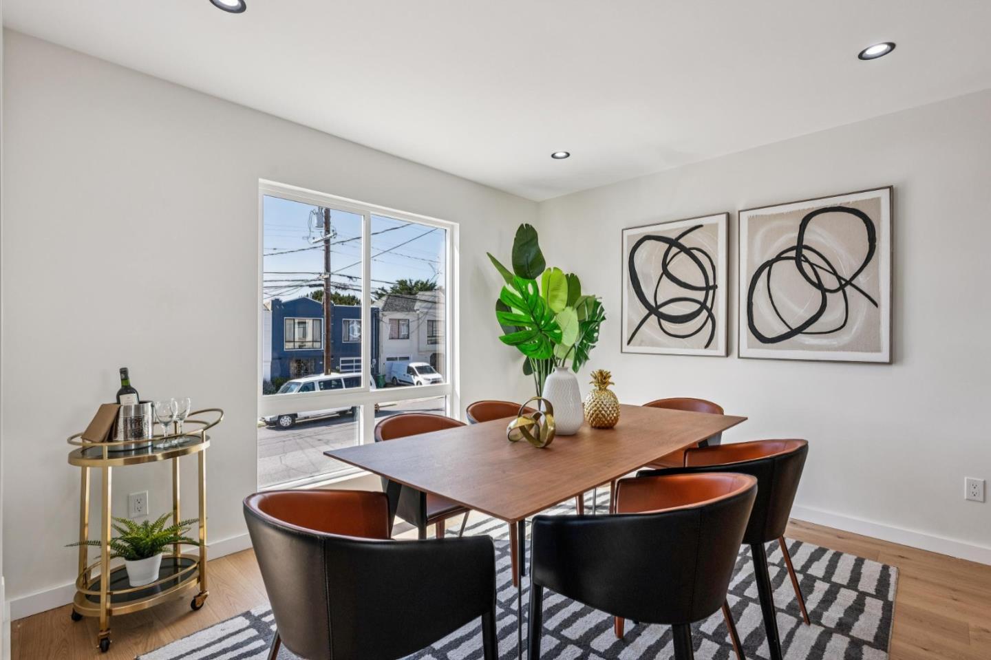 Detail Gallery Image 19 of 65 For 2330 43rd Ave, San Francisco,  CA 94116 - 3 Beds | 3 Baths