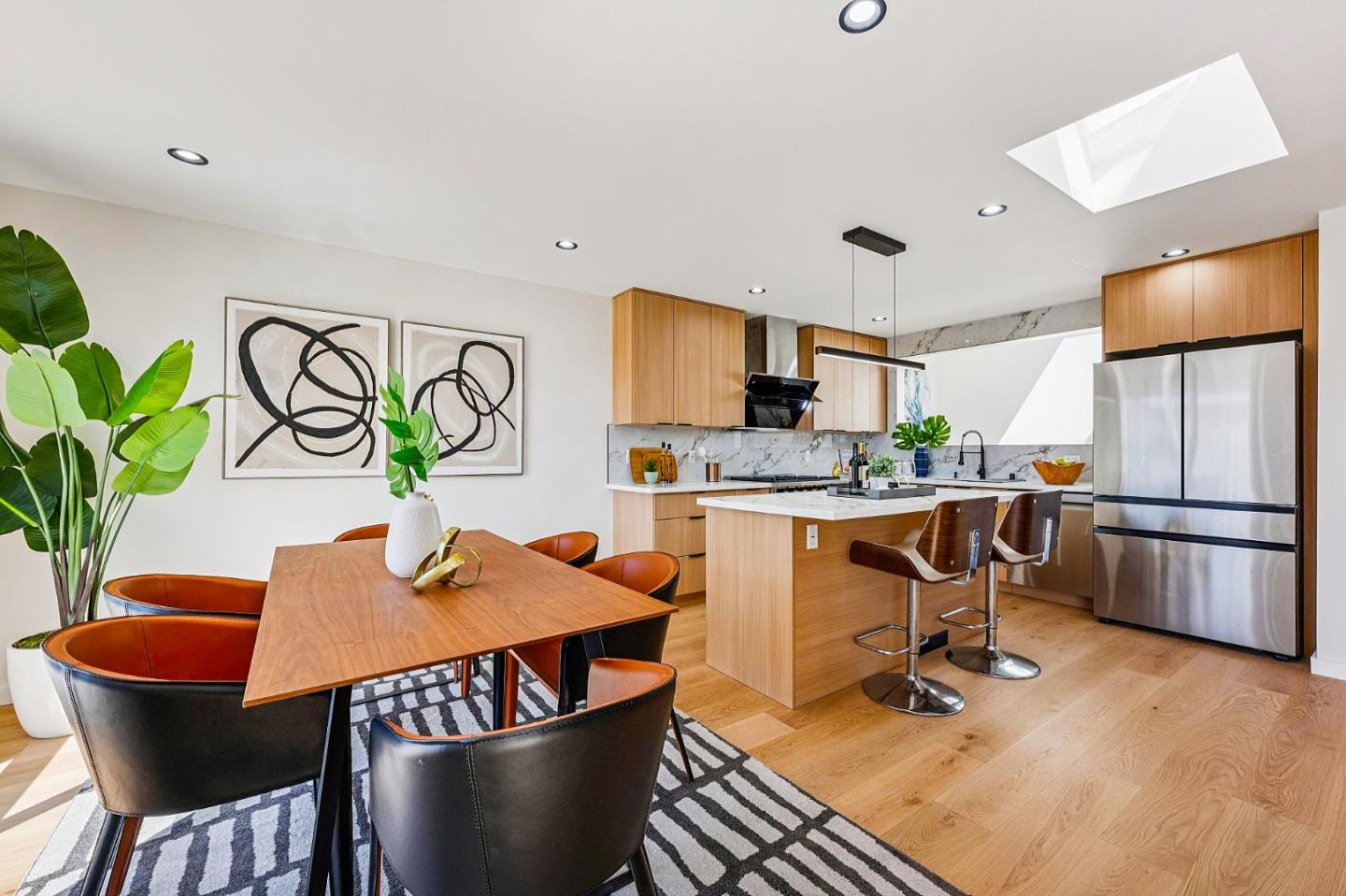 Detail Gallery Image 21 of 65 For 2330 43rd Ave, San Francisco,  CA 94116 - 3 Beds | 3 Baths