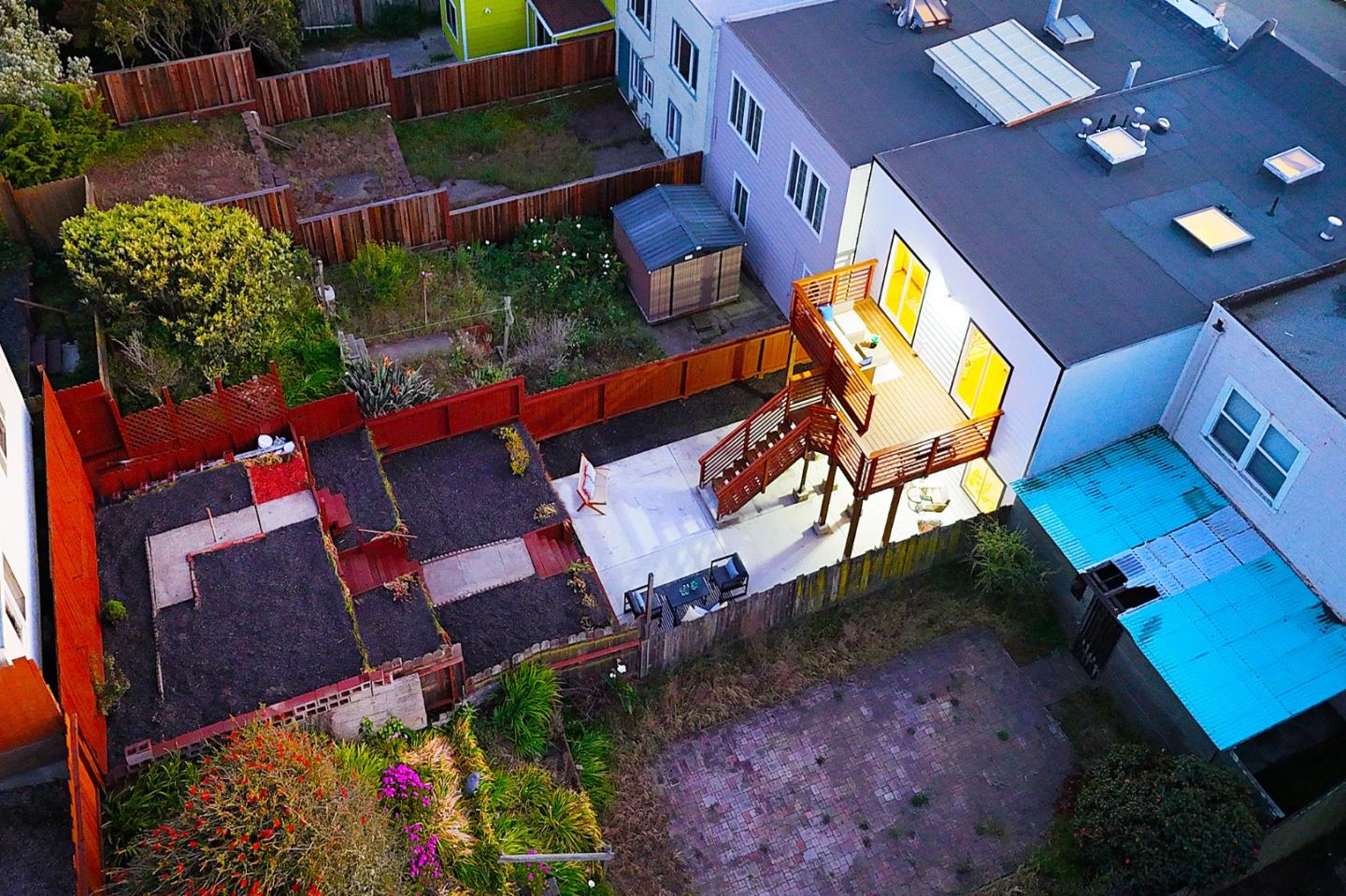 Detail Gallery Image 3 of 65 For 2330 43rd Ave, San Francisco,  CA 94116 - 3 Beds | 3 Baths