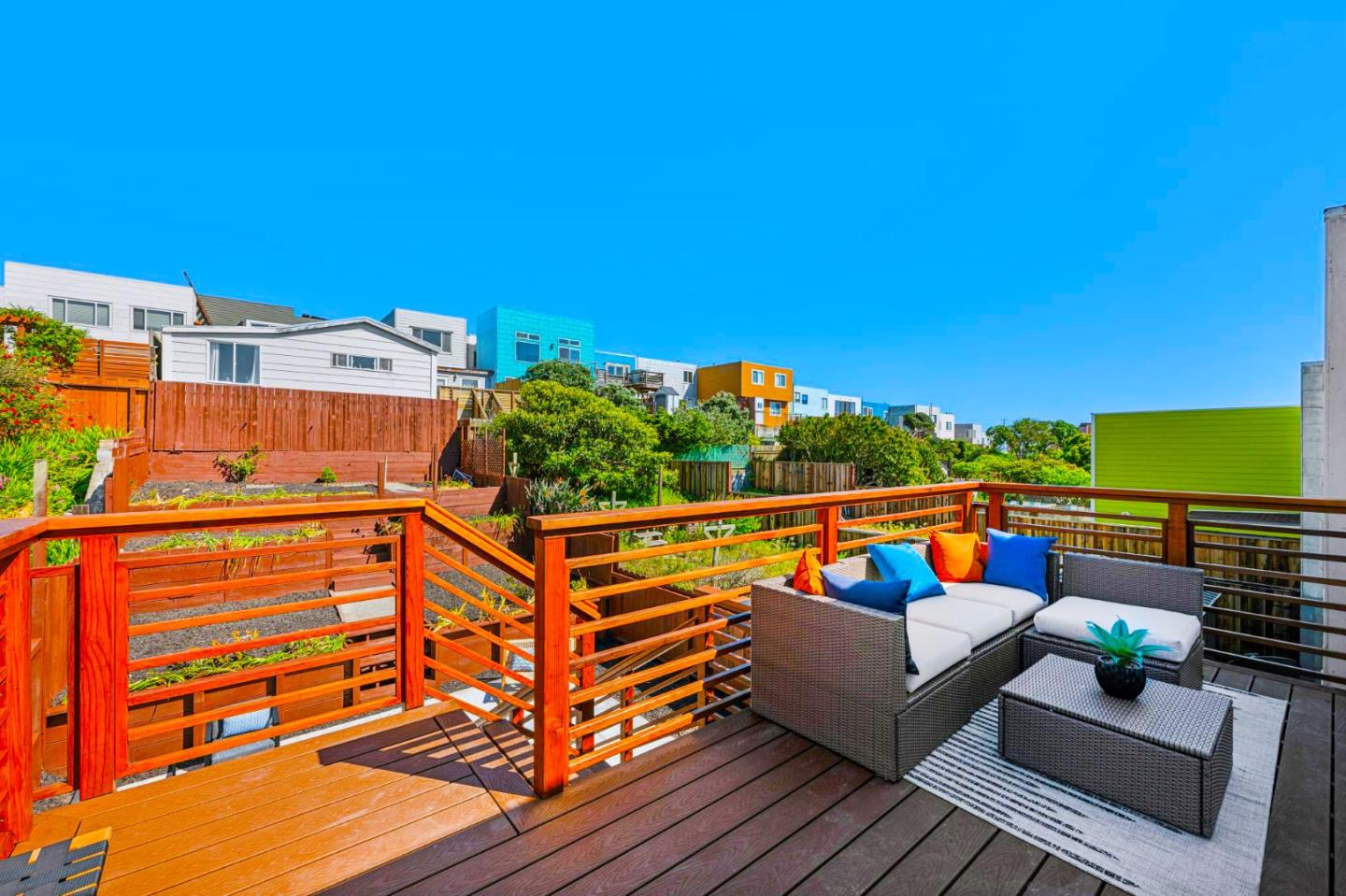 Detail Gallery Image 38 of 65 For 2330 43rd Ave, San Francisco,  CA 94116 - 3 Beds | 3 Baths