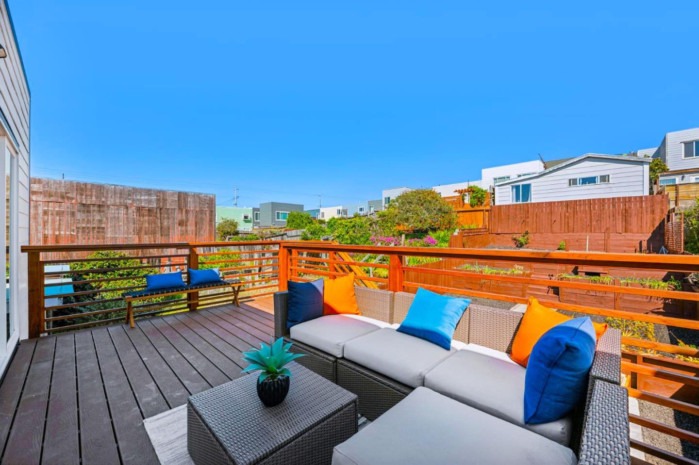 Detail Gallery Image 40 of 65 For 2330 43rd Ave, San Francisco,  CA 94116 - 3 Beds | 3 Baths