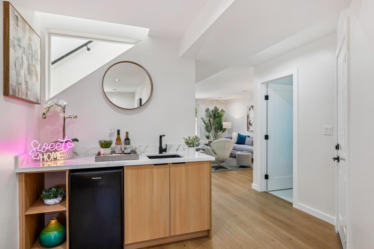 Detail Gallery Image 42 of 65 For 2330 43rd Ave, San Francisco,  CA 94116 - 3 Beds | 3 Baths