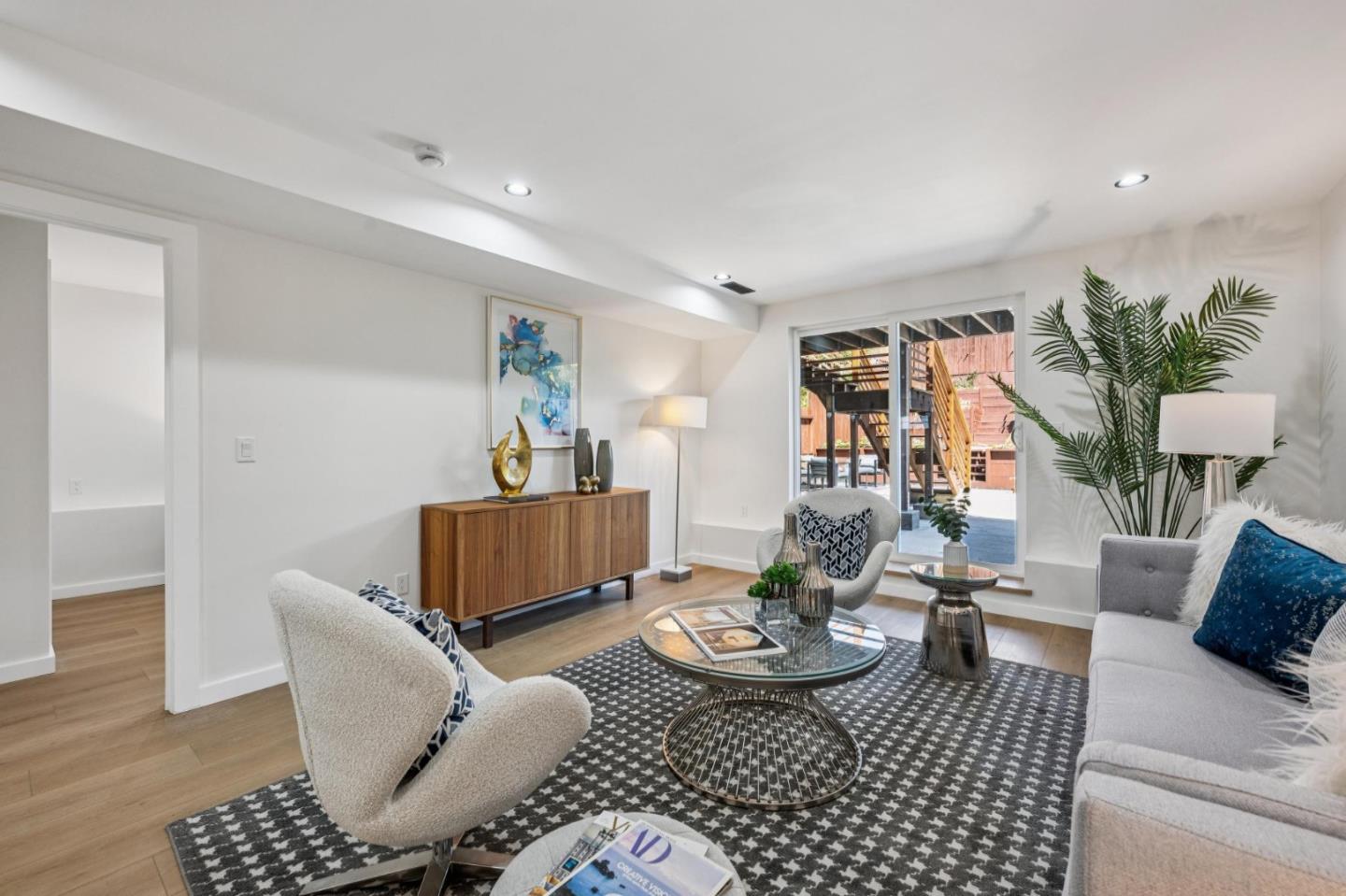 Detail Gallery Image 45 of 65 For 2330 43rd Ave, San Francisco,  CA 94116 - 3 Beds | 3 Baths