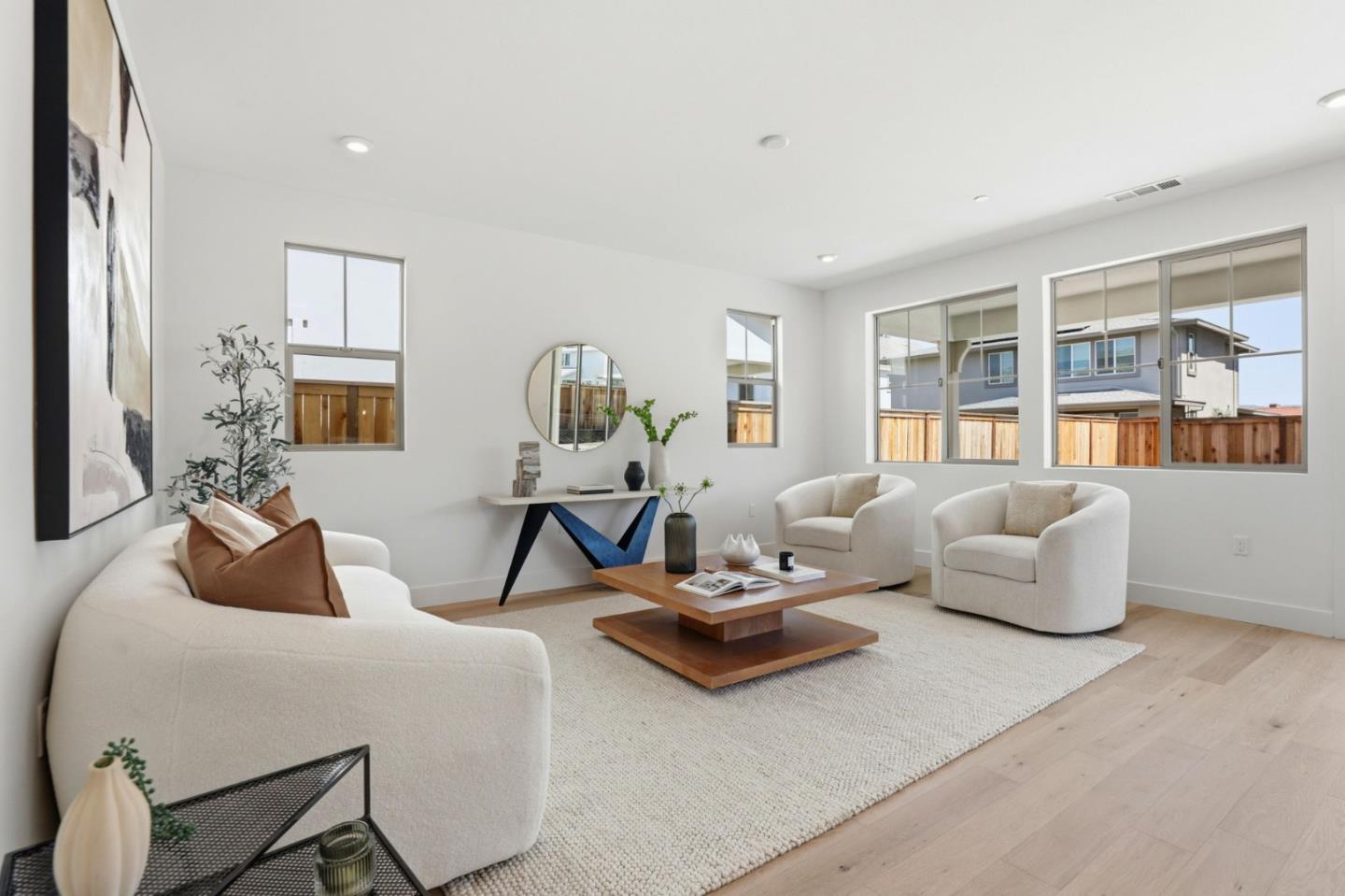 Detail Gallery Image 4 of 46 For 7376 Ailes Ct, Gilroy,  CA 95020 - 4 Beds | 3/1 Baths