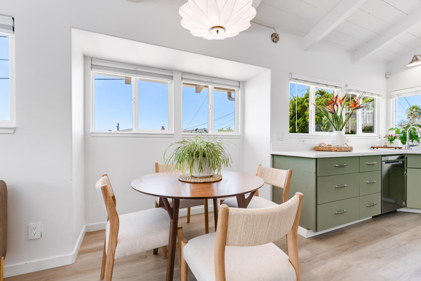 Detail Gallery Image 9 of 34 For 342 Coates Dr, Aptos,  CA 95003 - 2 Beds | 2 Baths