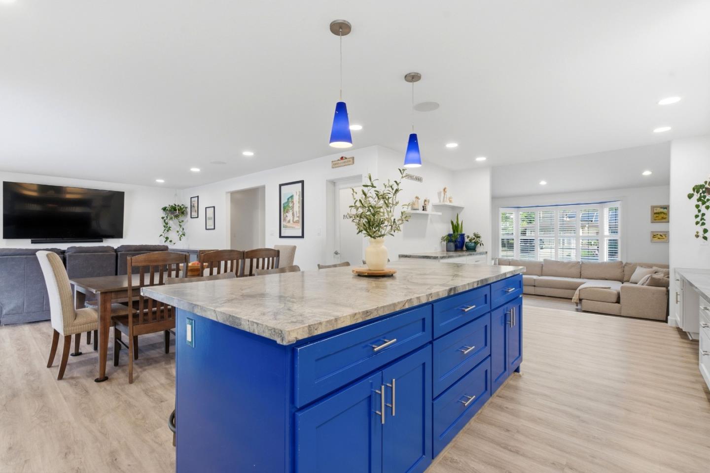 Detail Gallery Image 15 of 65 For 603 Curie Dr, San Jose,  CA 95123 - 5 Beds | 3 Baths