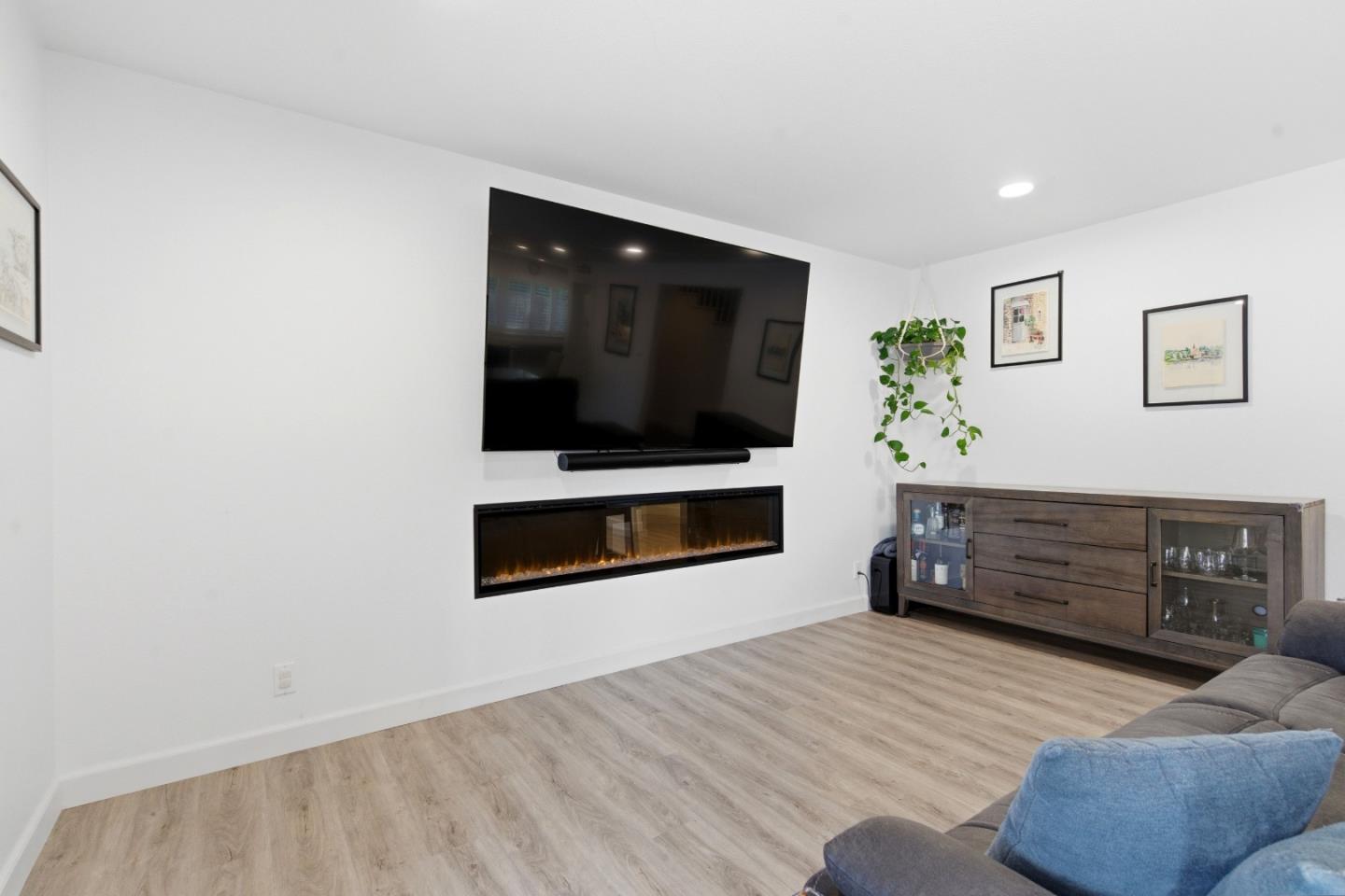 Detail Gallery Image 21 of 65 For 603 Curie Dr, San Jose,  CA 95123 - 5 Beds | 3 Baths