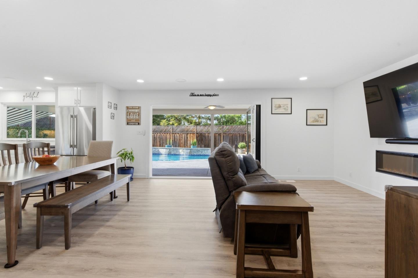 Detail Gallery Image 22 of 65 For 603 Curie Dr, San Jose,  CA 95123 - 5 Beds | 3 Baths