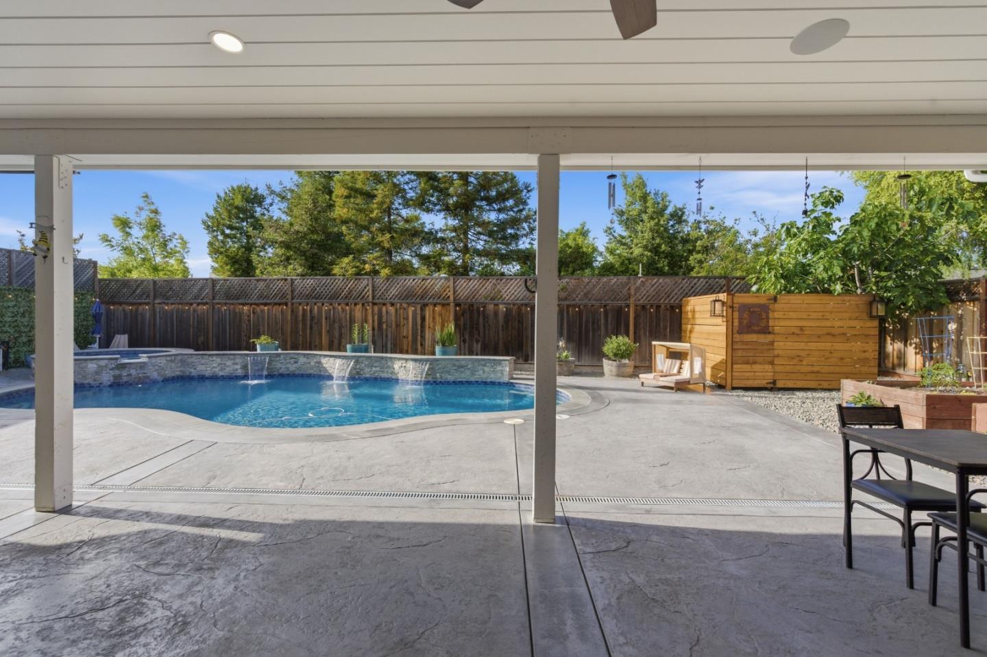 Detail Gallery Image 38 of 65 For 603 Curie Dr, San Jose,  CA 95123 - 5 Beds | 3 Baths