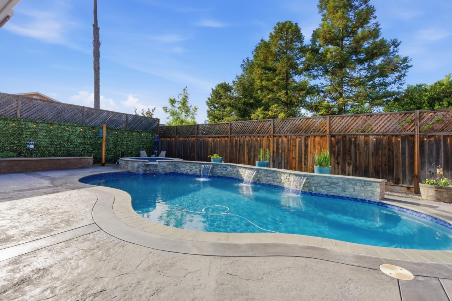 Detail Gallery Image 39 of 65 For 603 Curie Dr, San Jose,  CA 95123 - 5 Beds | 3 Baths