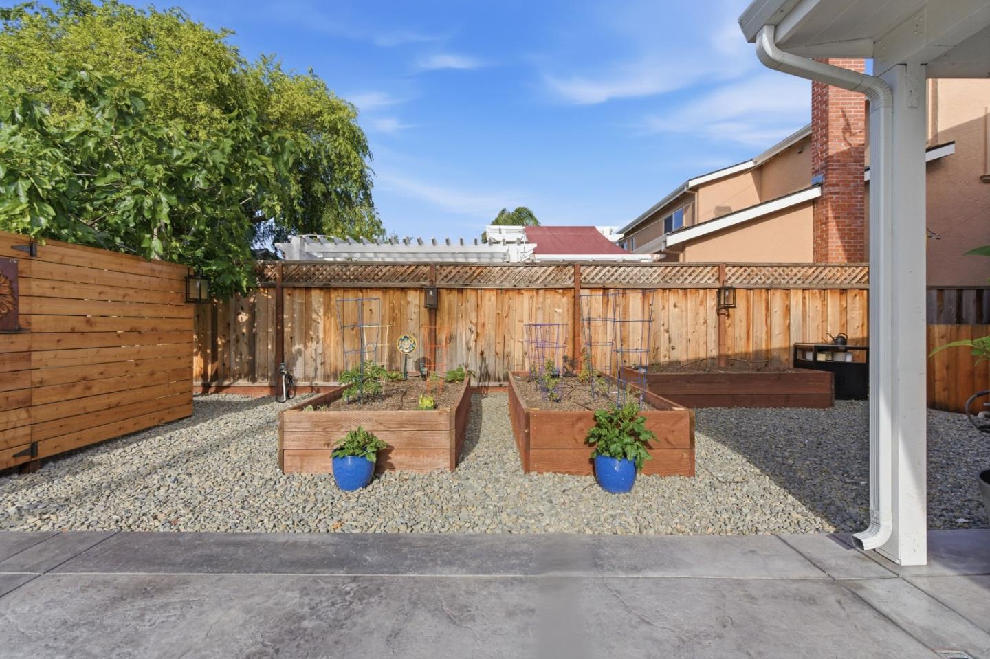 Detail Gallery Image 46 of 65 For 603 Curie Dr, San Jose,  CA 95123 - 5 Beds | 3 Baths