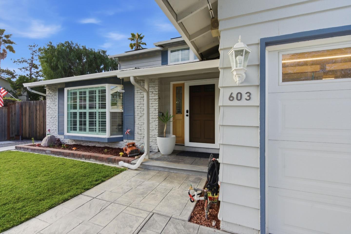 Detail Gallery Image 5 of 65 For 603 Curie Dr, San Jose,  CA 95123 - 5 Beds | 3 Baths