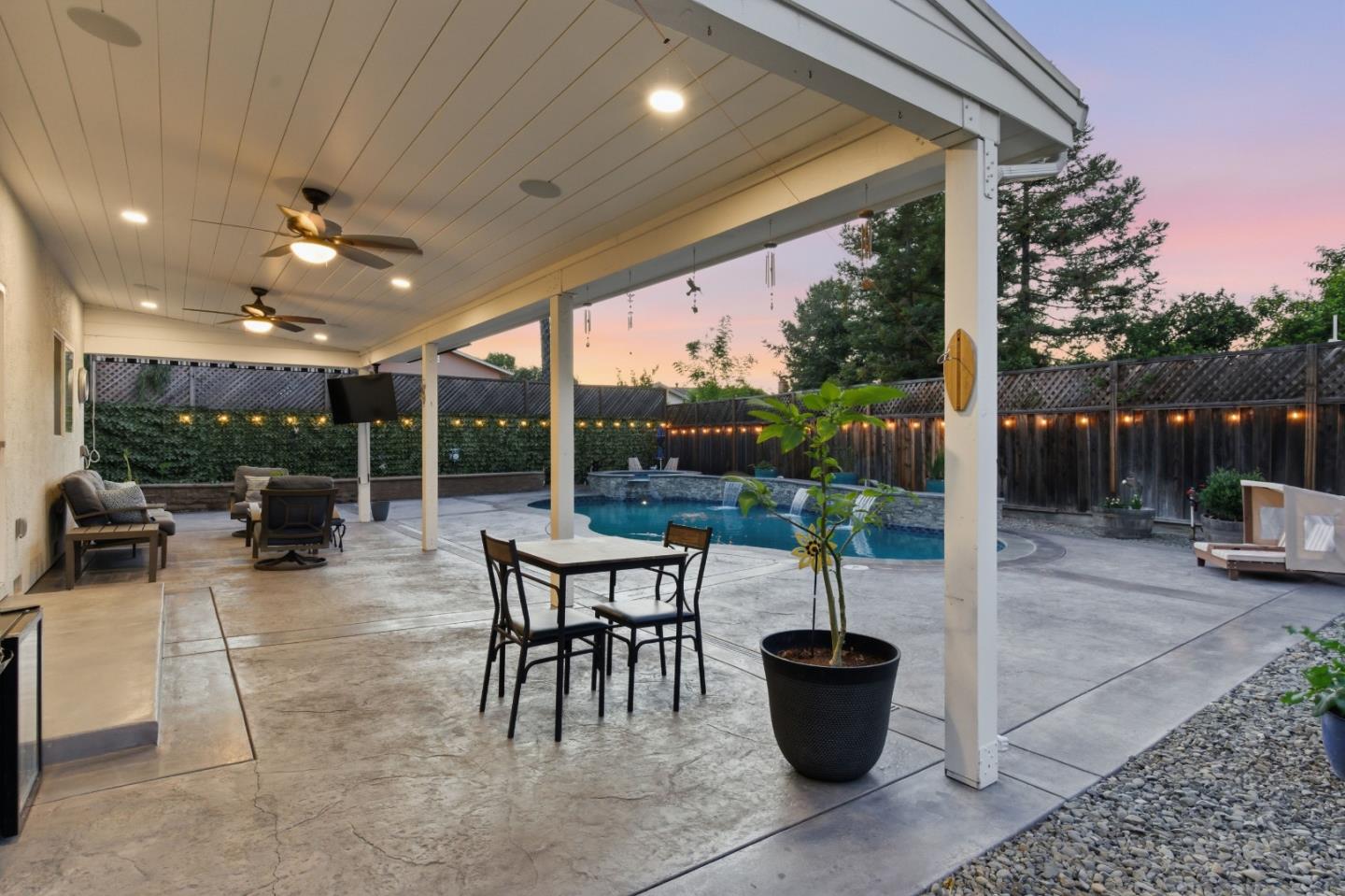 Detail Gallery Image 51 of 65 For 603 Curie Dr, San Jose,  CA 95123 - 5 Beds | 3 Baths