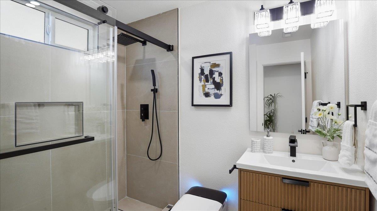 Detail Gallery Image 18 of 29 For 1138 Bellingham Dr, San Jose,  CA 95121 - 3 Beds | 2 Baths