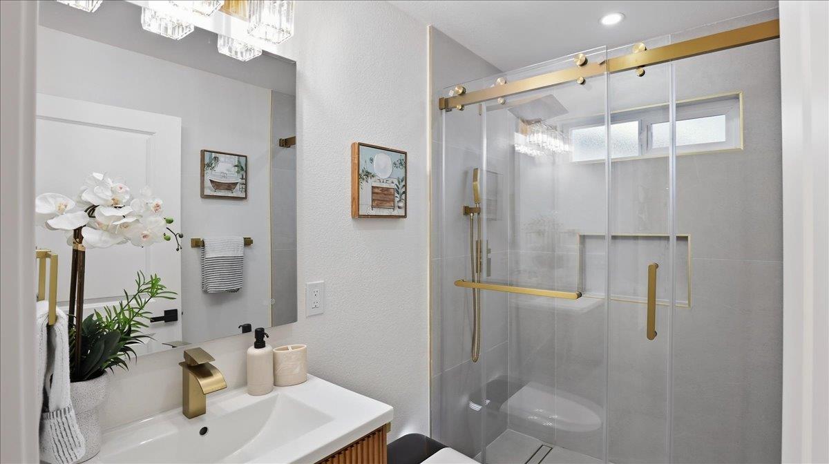 Detail Gallery Image 20 of 29 For 1138 Bellingham Dr, San Jose,  CA 95121 - 3 Beds | 2 Baths