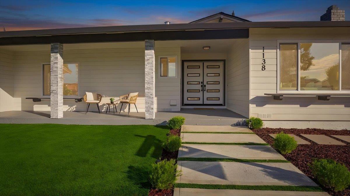 Detail Gallery Image 3 of 29 For 1138 Bellingham Dr, San Jose,  CA 95121 - 3 Beds | 2 Baths