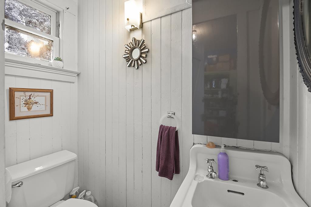 Detail Gallery Image 10 of 21 For 326-328 Athol Ave, Oakland,  CA 94606 - – Beds | – Baths