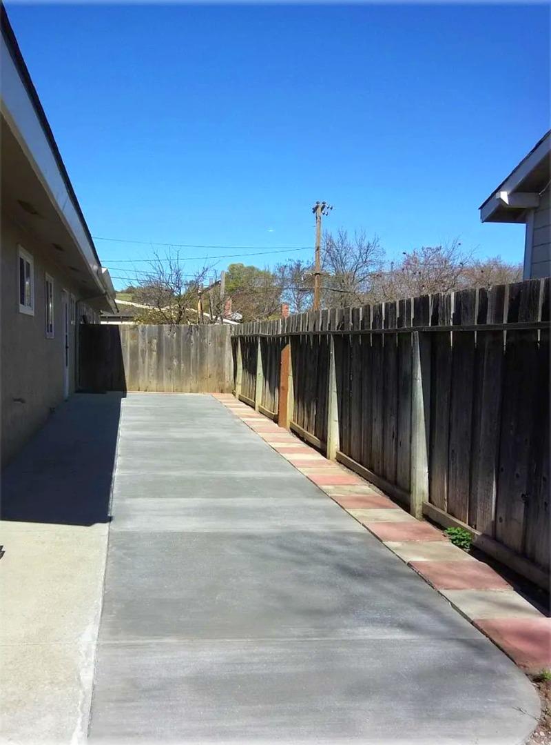 Detail Gallery Image 16 of 31 For 16710 Del Monte Ave, Morgan Hill,  CA 95037 - – Beds | – Baths