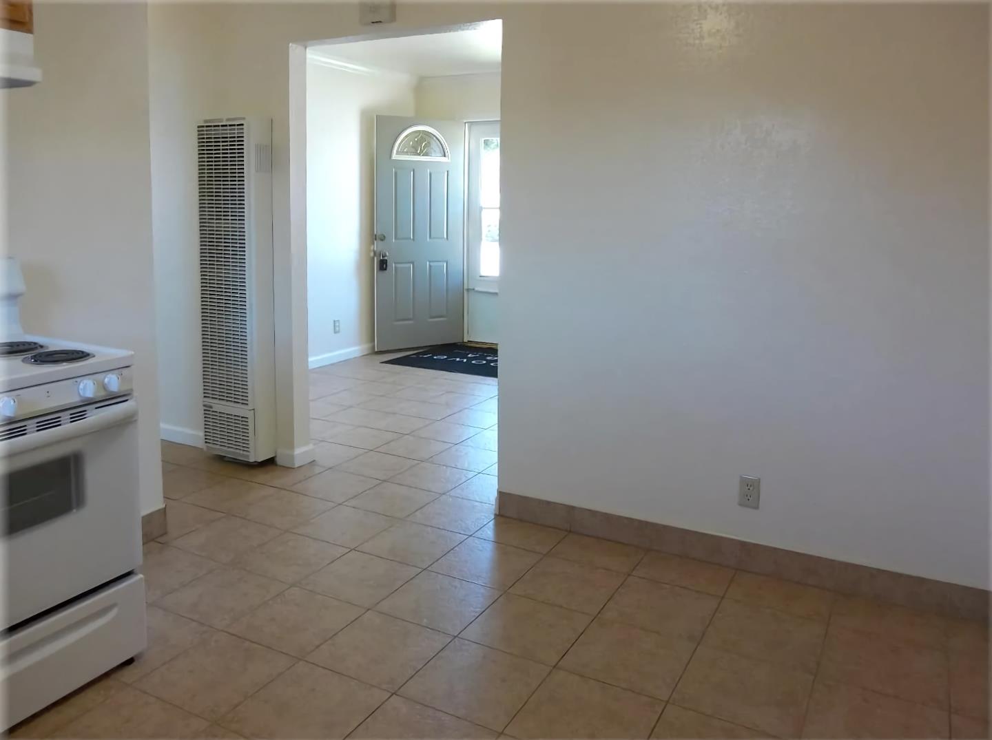 Detail Gallery Image 6 of 31 For 16710 Del Monte Ave, Morgan Hill,  CA 95037 - – Beds | – Baths