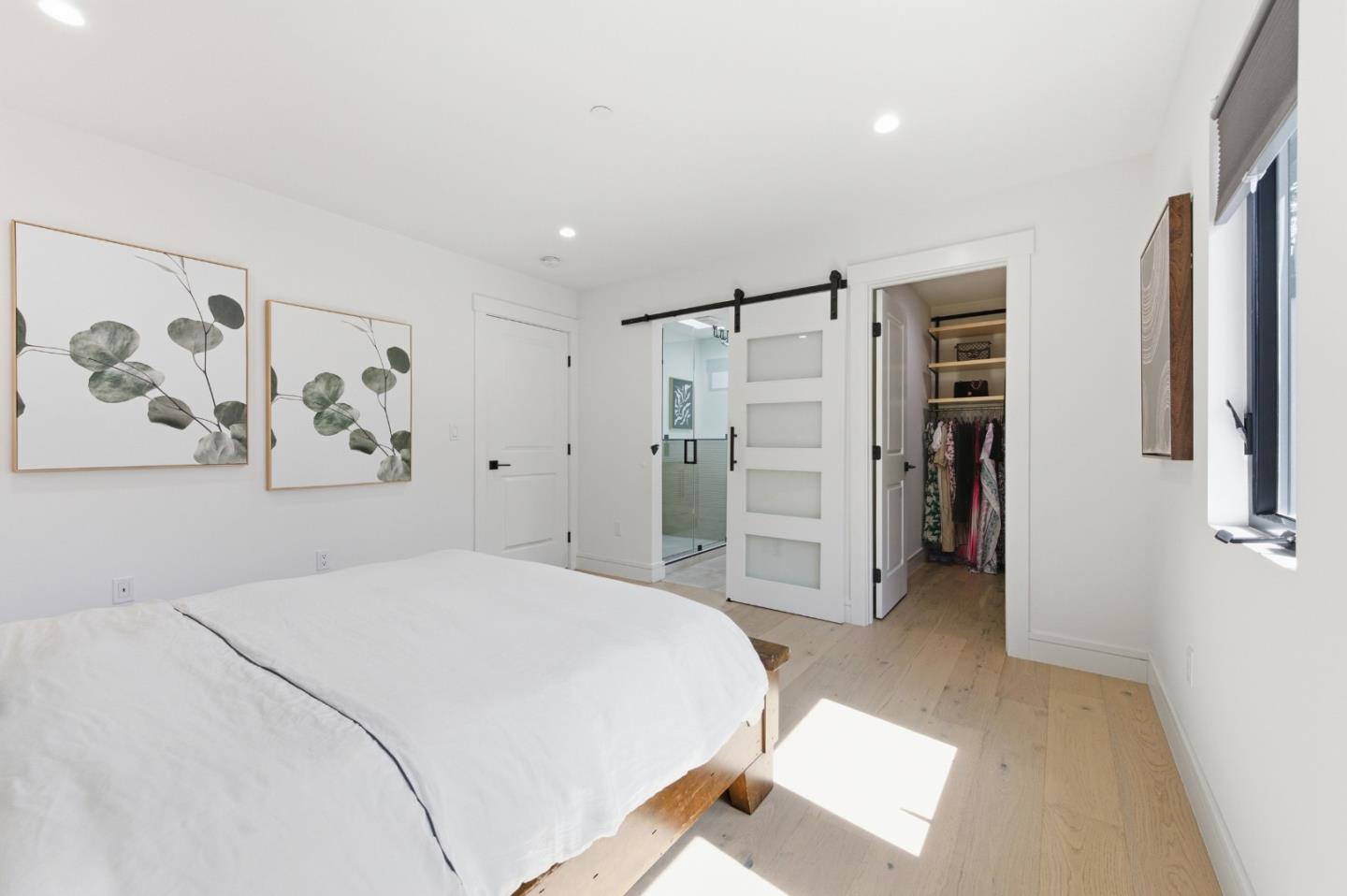 Detail Gallery Image 11 of 27 For 1221 Carlisle Dr, San Mateo,  CA 94402 - 3 Beds | 3 Baths