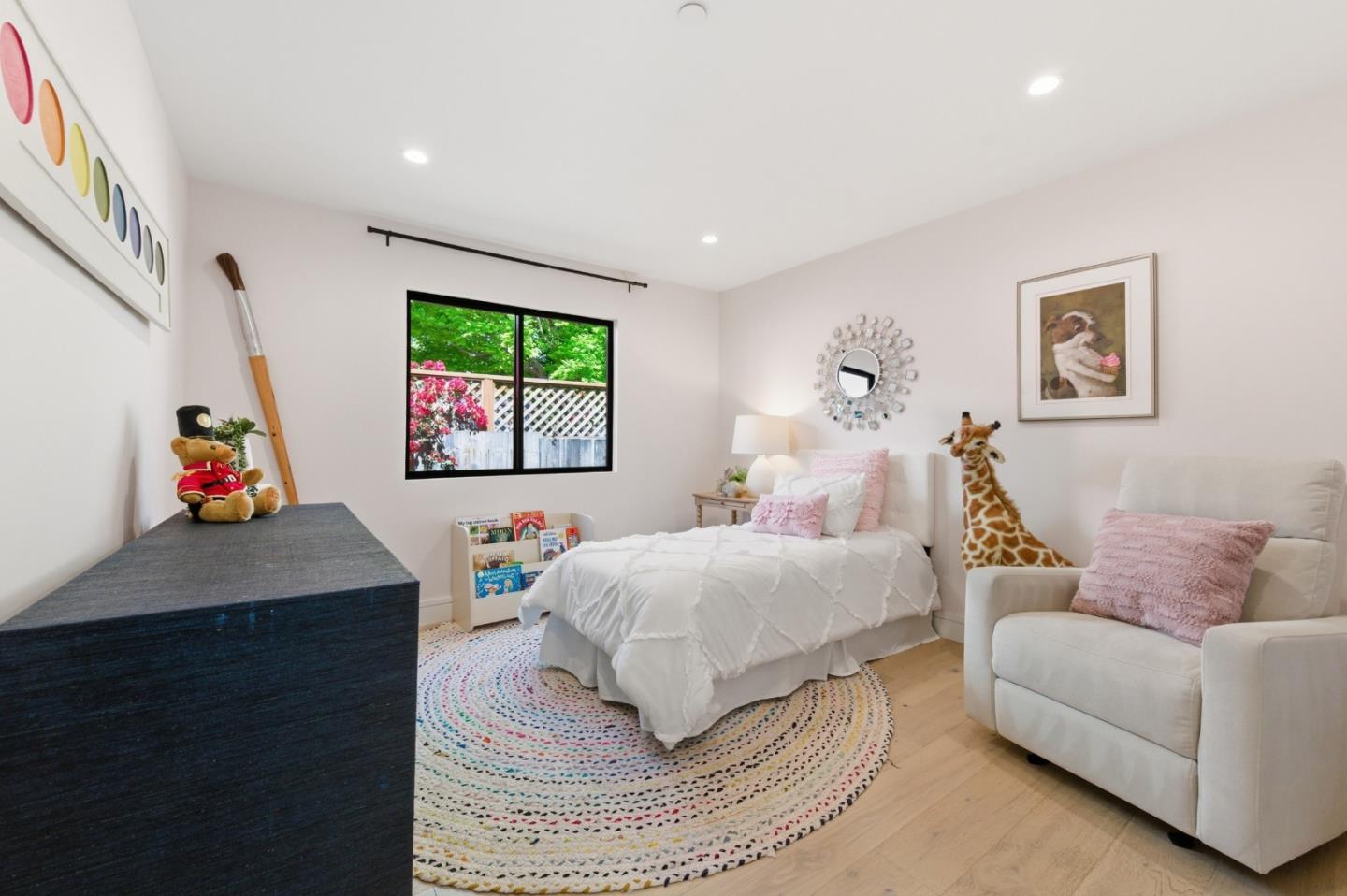 Detail Gallery Image 16 of 27 For 1221 Carlisle Dr, San Mateo,  CA 94402 - 3 Beds | 3 Baths