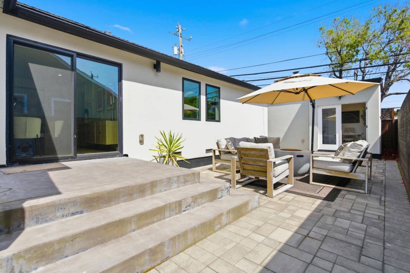 Detail Gallery Image 17 of 27 For 1221 Carlisle Dr, San Mateo,  CA 94402 - 3 Beds | 3 Baths