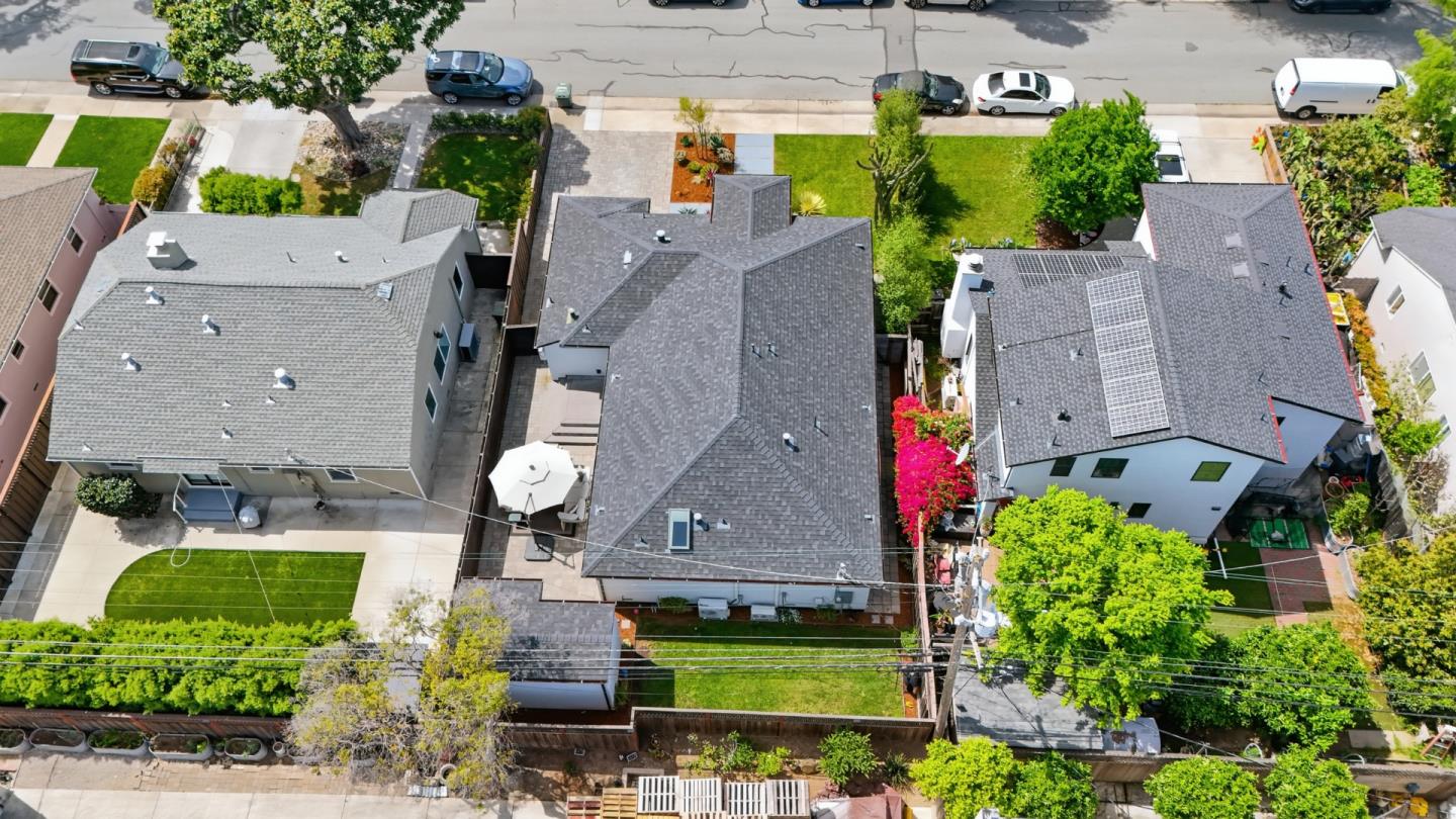 Detail Gallery Image 27 of 27 For 1221 Carlisle Dr, San Mateo,  CA 94402 - 3 Beds | 3 Baths